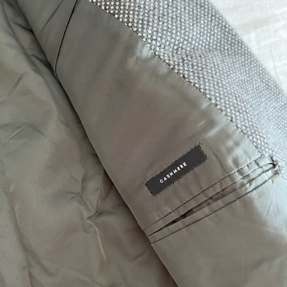 Giorgio Armani 100% Cashmere sports jacket